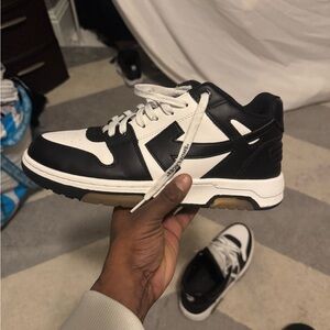 Men's Black and White Sneakers